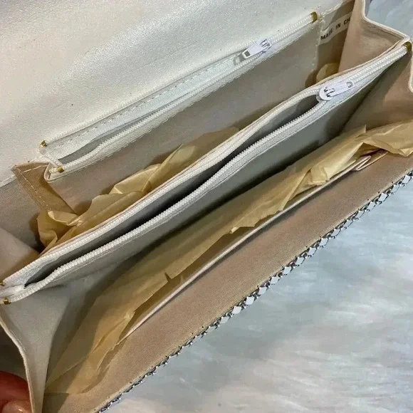 Vintage DEADSTOCK Another Y&S Original Metallic‎ Mesh/Chainmail Crossbody Clutch - Picture 9 of 10